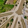 Un canal en forme de branche